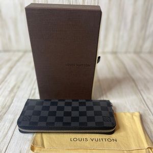 Louis Vuitton Zippy Vertical Wallet Damier Graphite